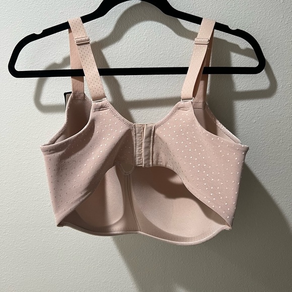 Wacoal size 38G NWT bra, full coverage, plus size, busty, back support - Picture 4 of 6